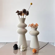Decorative Ribbed Vase Set