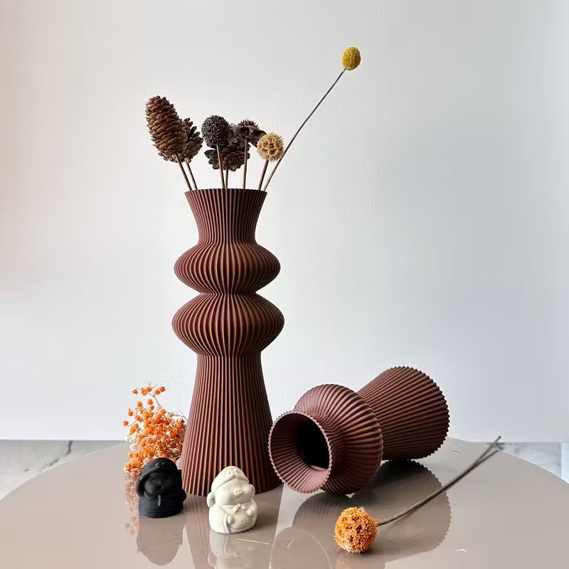 Decorative Ribbed Vase Set