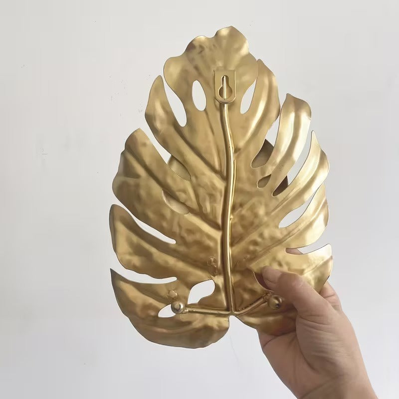 Leaf-Shaped Candle Holder